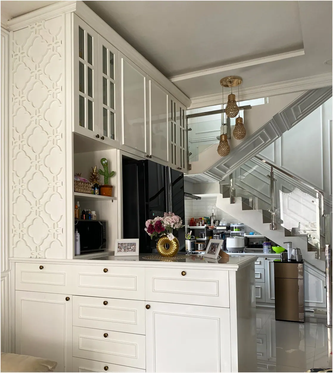 Interior Rumah Real Estate custom karya SAVOY, di Kota Bali Residence