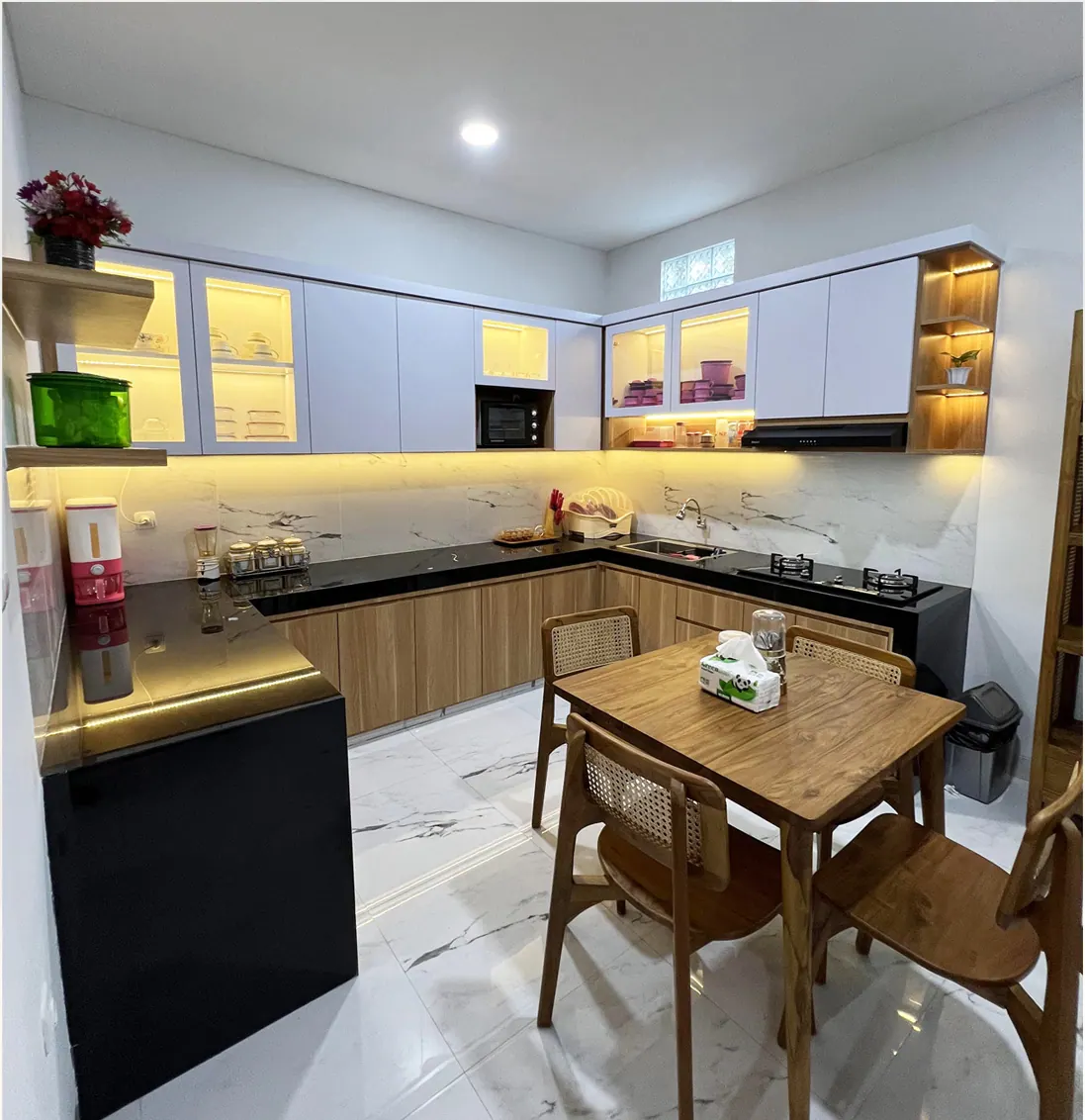 Interior Rumah Subsidi custom karya SAVOY, di Griya Cinunuk Indah - detail 2