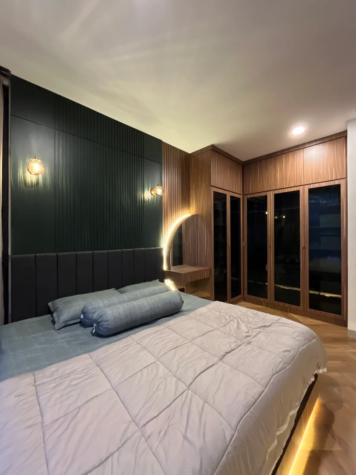 Interior Kamar Tidur custom karya SAVOY - detail 2