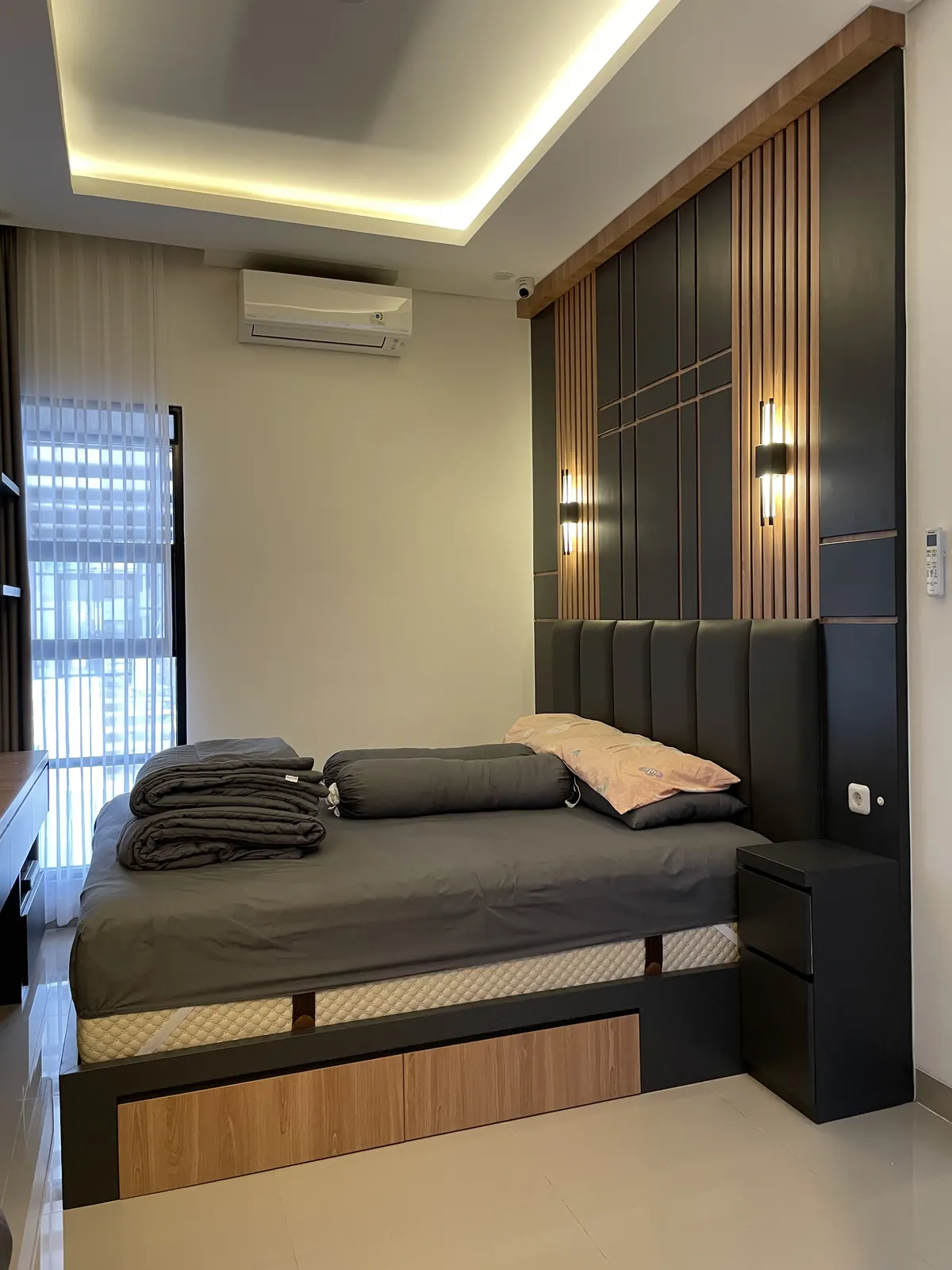 Interior Kamar Tidur custom karya SAVOY - detail 4