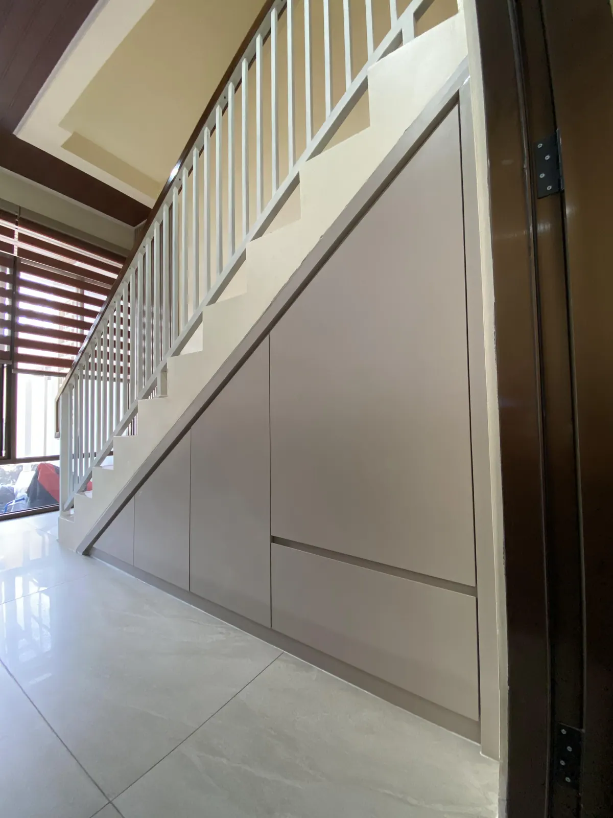 Lemari Bawah Tangga custom karya SAVOY